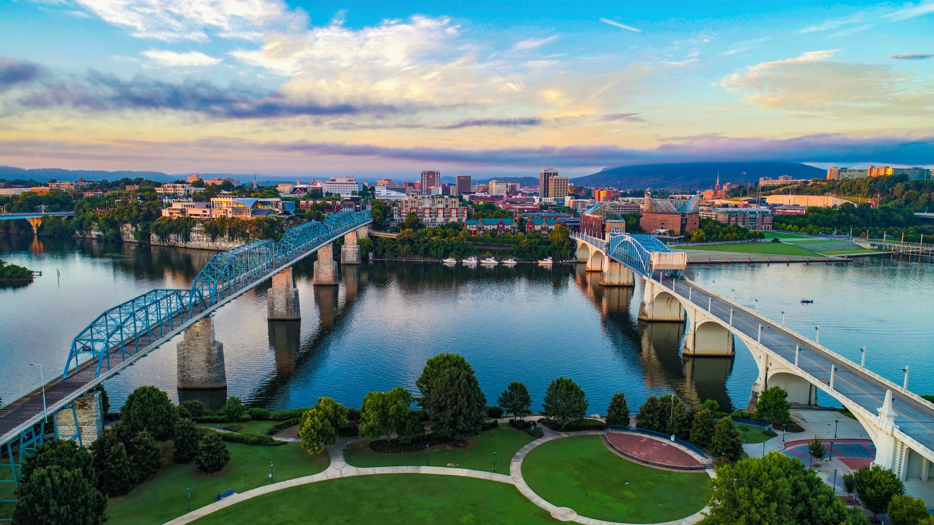 A Local's Guide to Chattanooga: The Scenic City on the Tennessee River