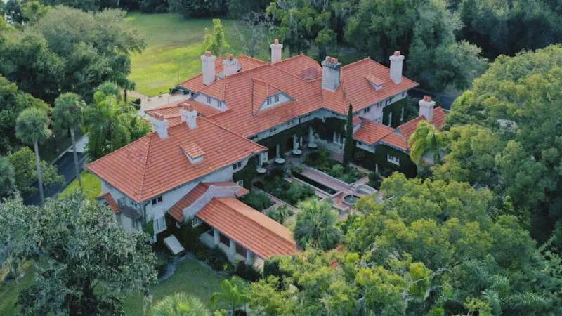 Sydonie Mansion